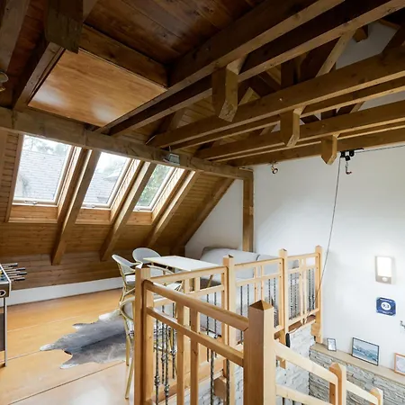 Iris * Stará Lesná